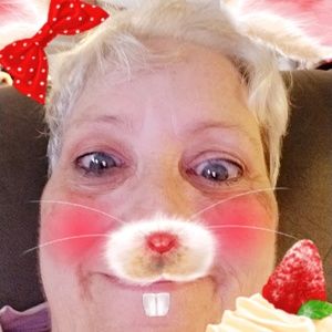 Meet your Posher, Glenda